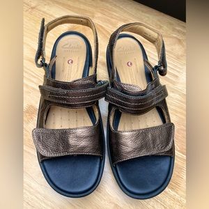 Clarks Artisan Unstructured Sandals, women’s size 8 1/2
